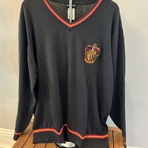 Harry Potter men’s gray black sweater V-neck. Size XXL.